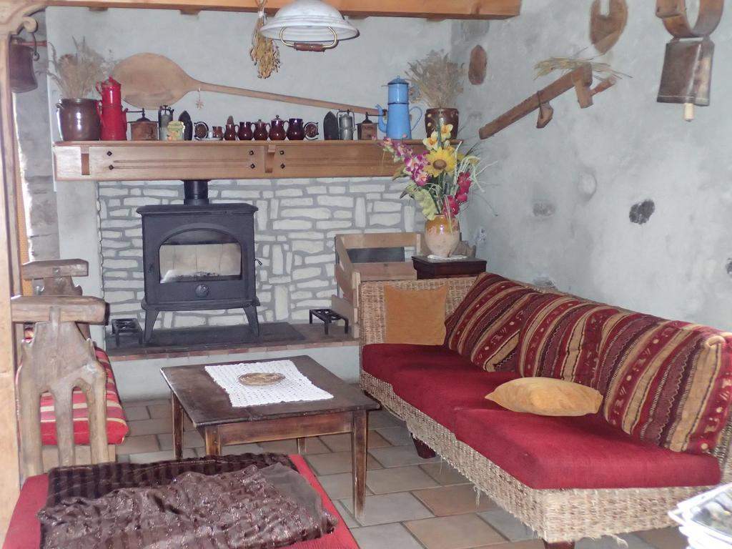 Gite Soum De L'Ase Grust Dış mekan fotoğraf